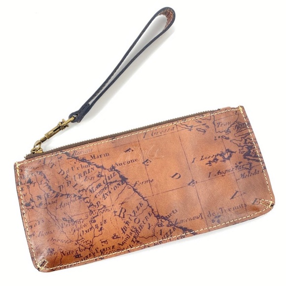 Patricia Nash St. Corce Wristlet Rust Riot Big Map Print - Picture 2 of 13